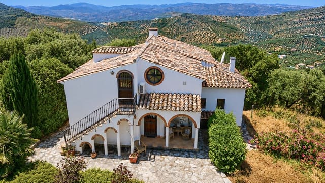 3 Zimmer Villa zu verkaufen in Periana mit Pool Garage - 375.000 € (Ref: 9902103)