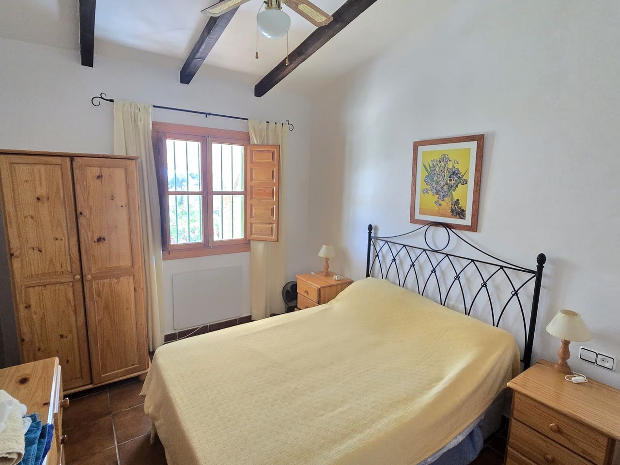 4 Zimmer Villa zu verkaufen in Alcaucin mit Pool Garage - 425.000 € (Ref: 9905182)