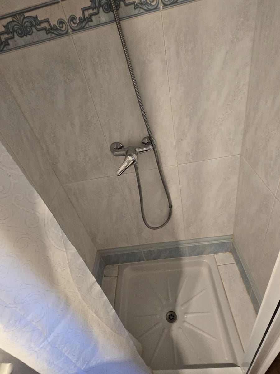 4 Zimmer Villa zu verkaufen in Alcaucin mit Pool Garage - 425.000 € (Ref: 9905182)