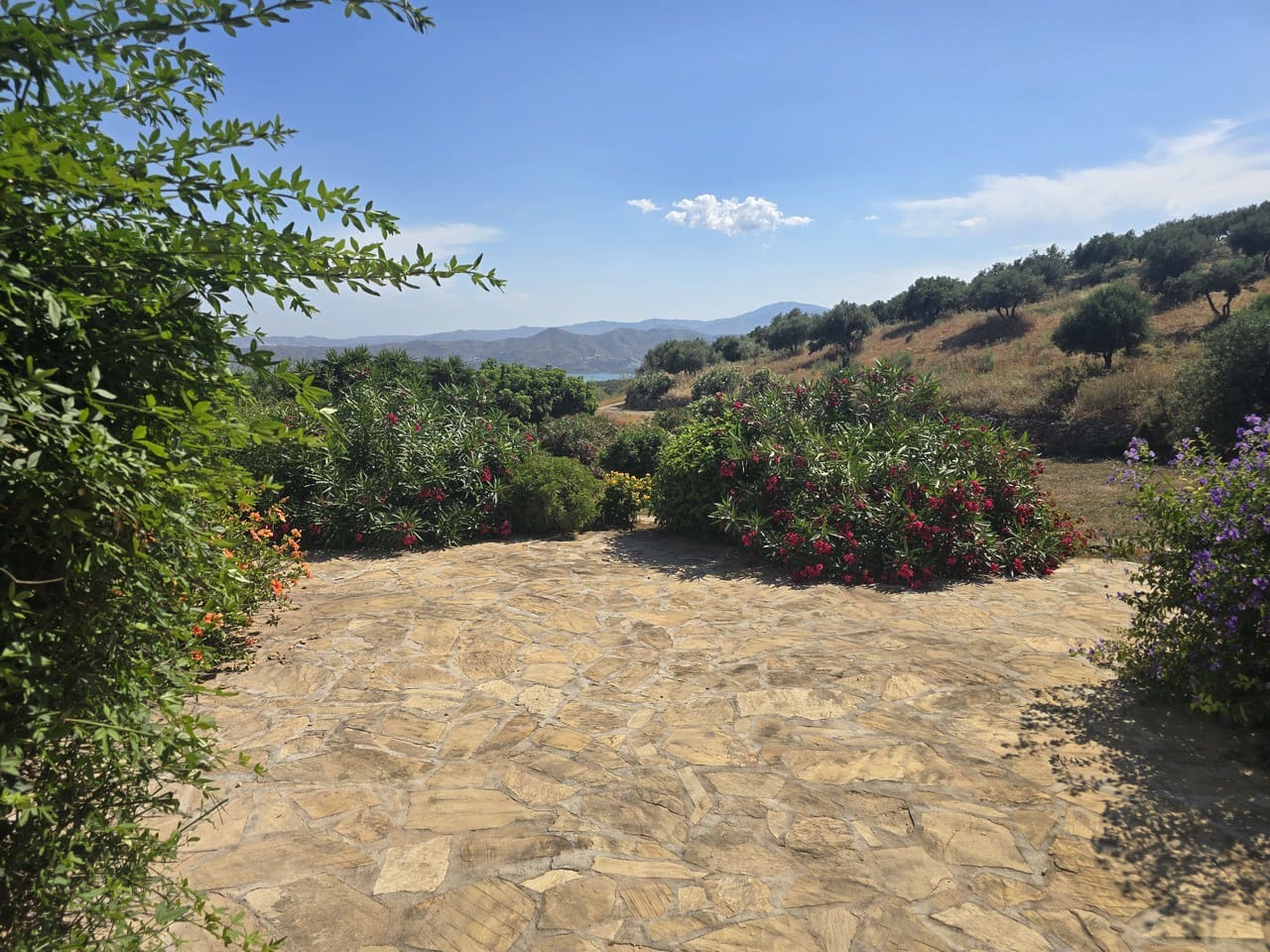 4 Zimmer Villa zu verkaufen in Alcaucin mit Pool Garage - 425.000 € (Ref: 9905182)