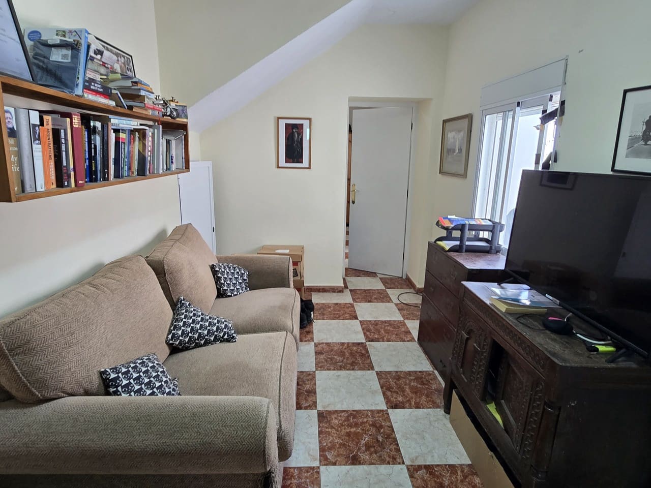 Chalet de 6 habitaciones en Los Romanes en venta con piscina garaje - 385.000 € (Ref: 9924862)