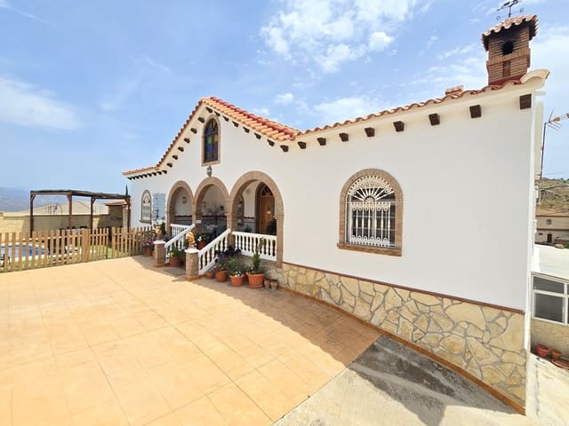 Chalet de 6 habitaciones en Los Romanes, Viñuela en venta con piscina garaje - 385.000 € (Ref: 9924862)