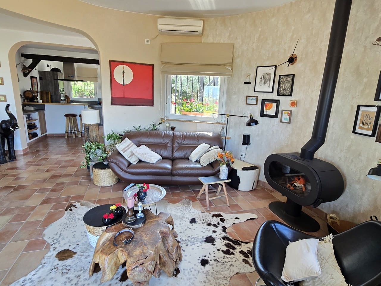 4 quarto Moradia para venda em Canillas de Aceituno com piscina garagem - 695 000 € (Ref: 9936849)