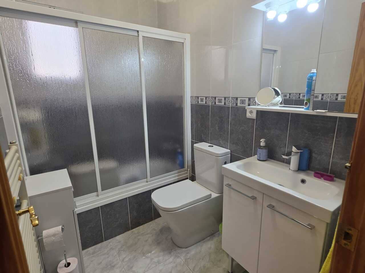 3 soveværelse Villa til salg i Alcaucin med garage - € 269.000 (Ref: 9938908)