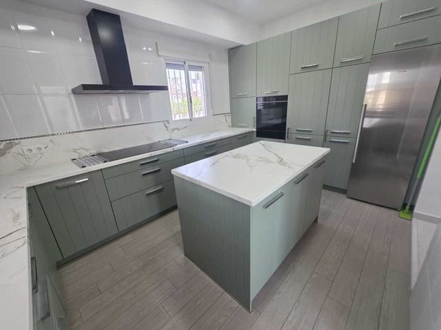 3 soveværelse Villa til salg i Alcaucín med garage - € 269.000 (Ref: 9938908)
