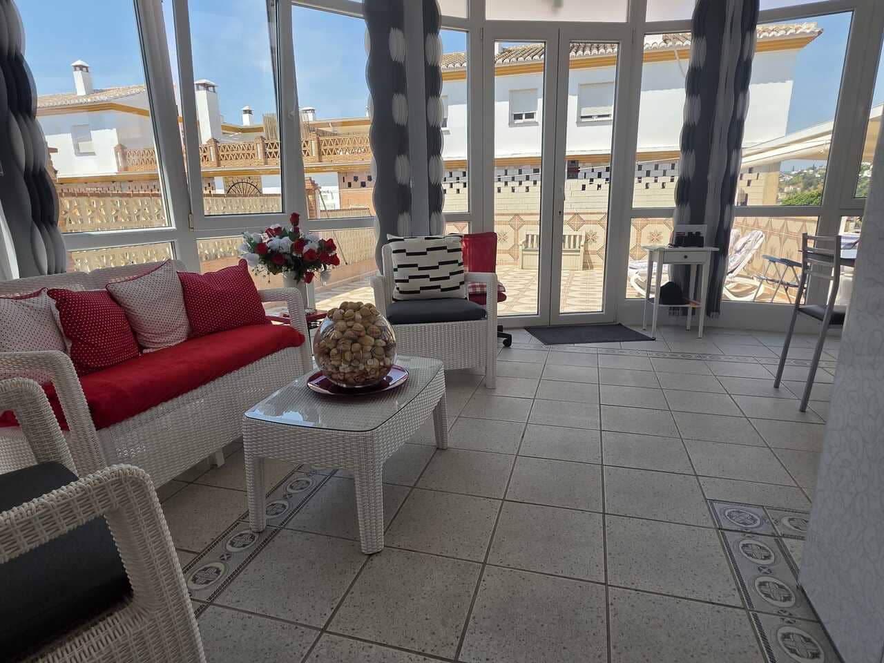 3 soveværelse Villa til salg i Alcaucin med garage - € 269.000 (Ref: 9938908)