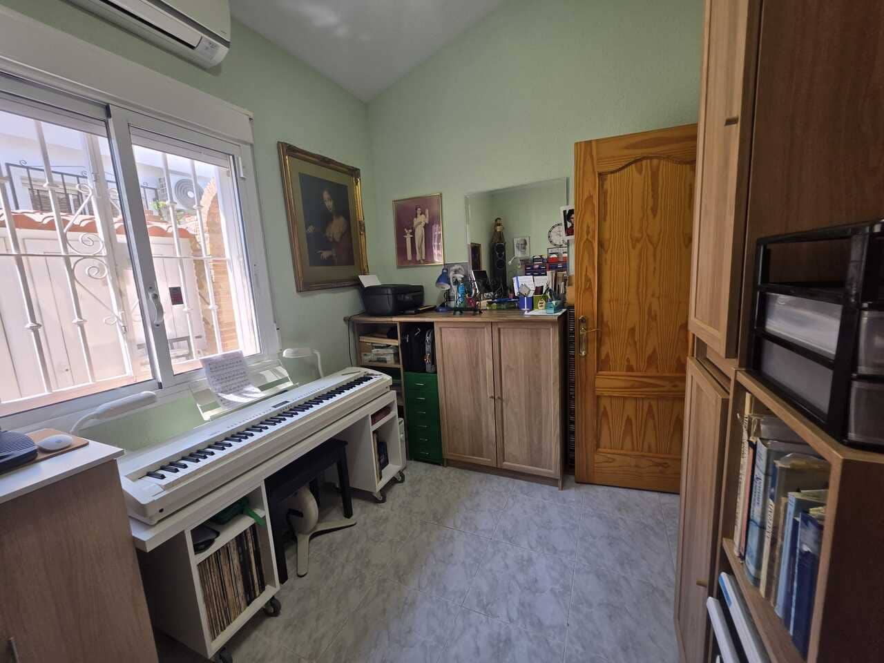3 soveværelse Villa til salg i Alcaucin med garage - € 269.000 (Ref: 9938908)