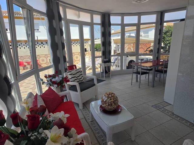 3 soveværelse Villa til salg i Alcaucín med garage - € 269.000 (Ref: 9938908)
