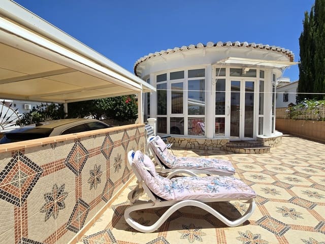3 sovrum Villa till salu i Alcaucín med garage - 269 000 € (Ref: 9938908)