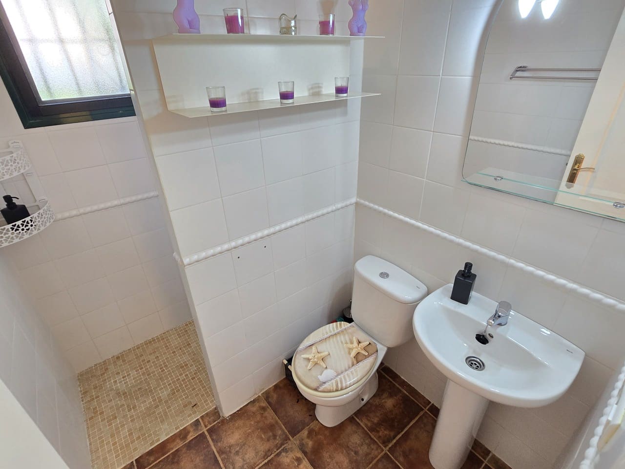 3 sypialnia Willa na sprzedaż w Vinuela z basenem garażem - 315 000 € (Ref: 9958554)
