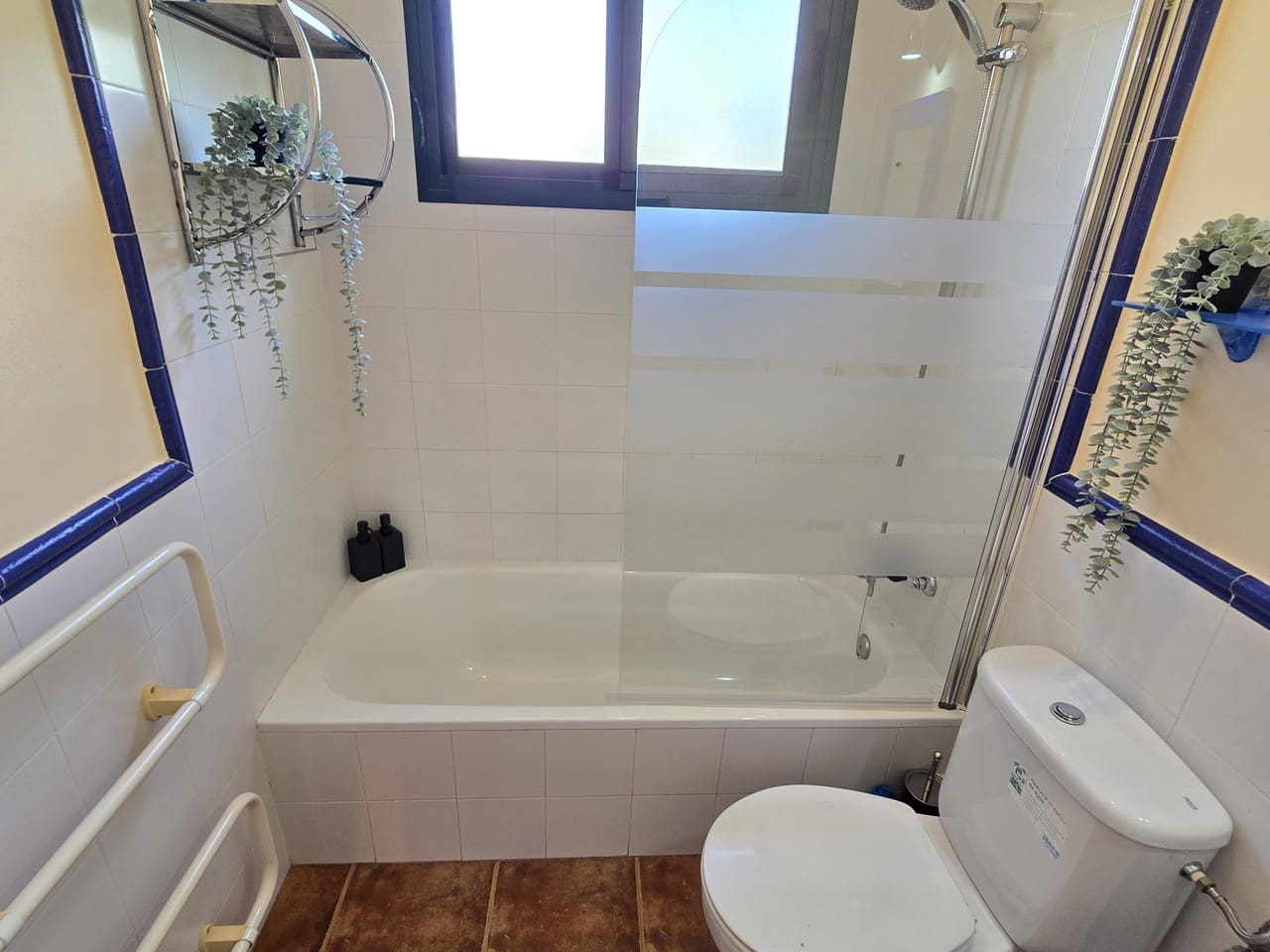 3 sypialnia Willa na sprzedaż w Vinuela z basenem garażem - 315 000 € (Ref: 9958554)