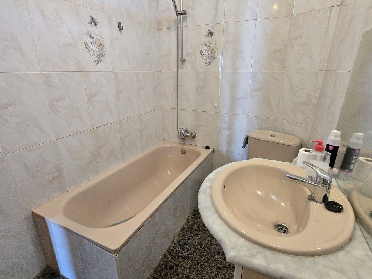 4 soveværelse Byhus til salg i Alcaucin - € 150.000 (Ref: 9968851)