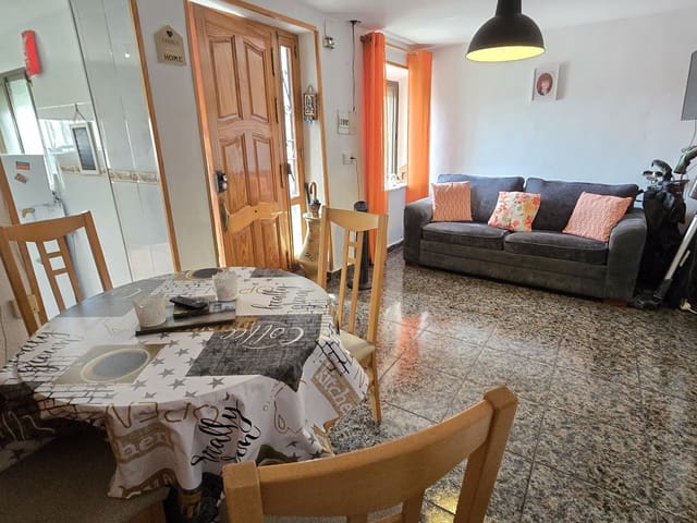 4 soveværelse Byhus til salg i Alcaucín - € 150.000 (Ref: 9968851)