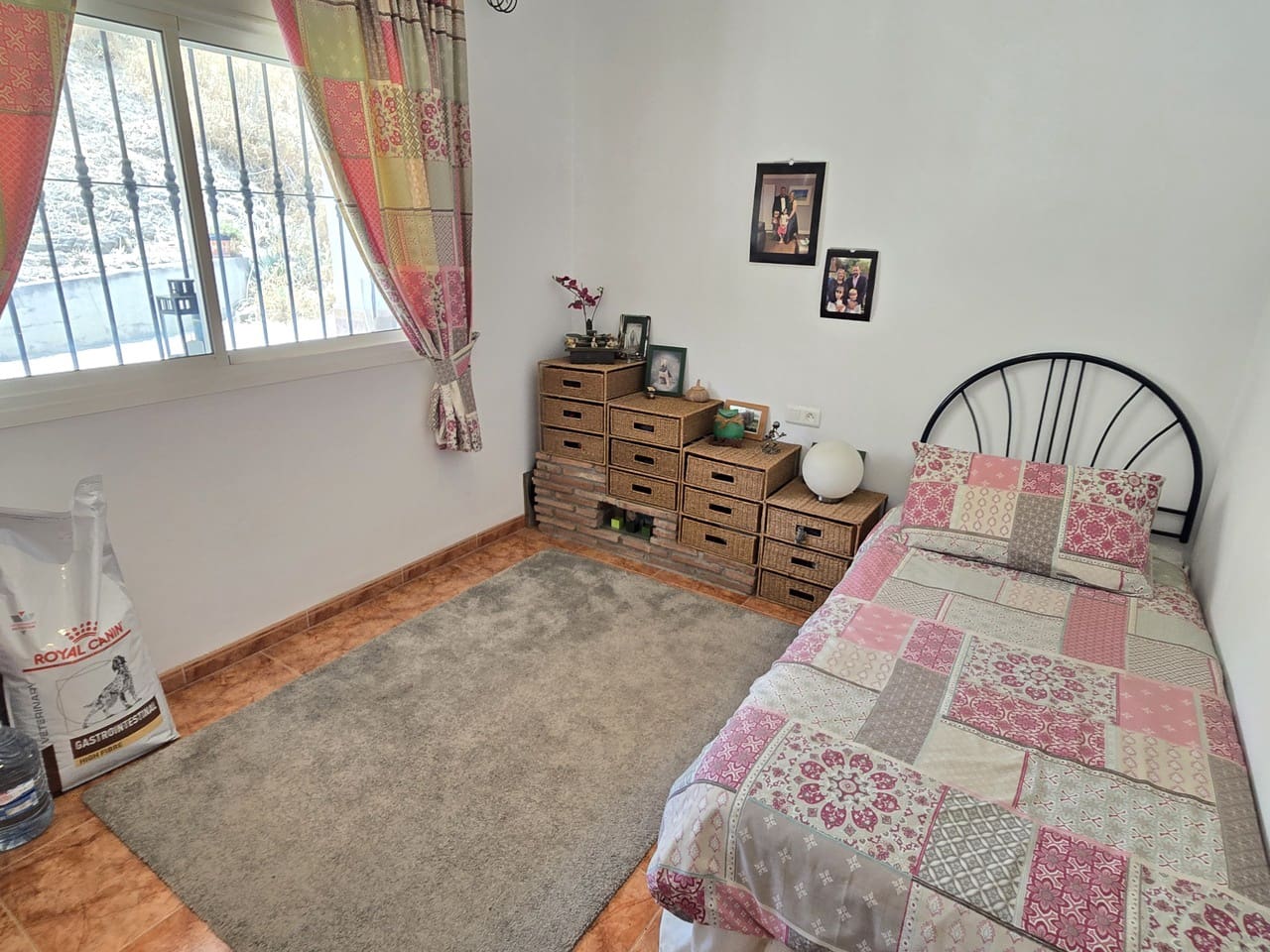 3 bedroom Villa for sale in Canillas de Aceituno with garage - € 279,000 (Ref: 9969023)