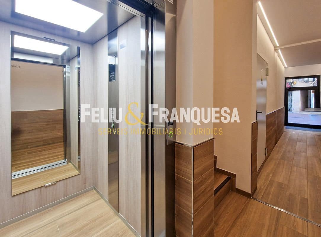 3 bedroom Penthouse for sale in Terrassa with pool - € 349,000 (Ref: 9274947)