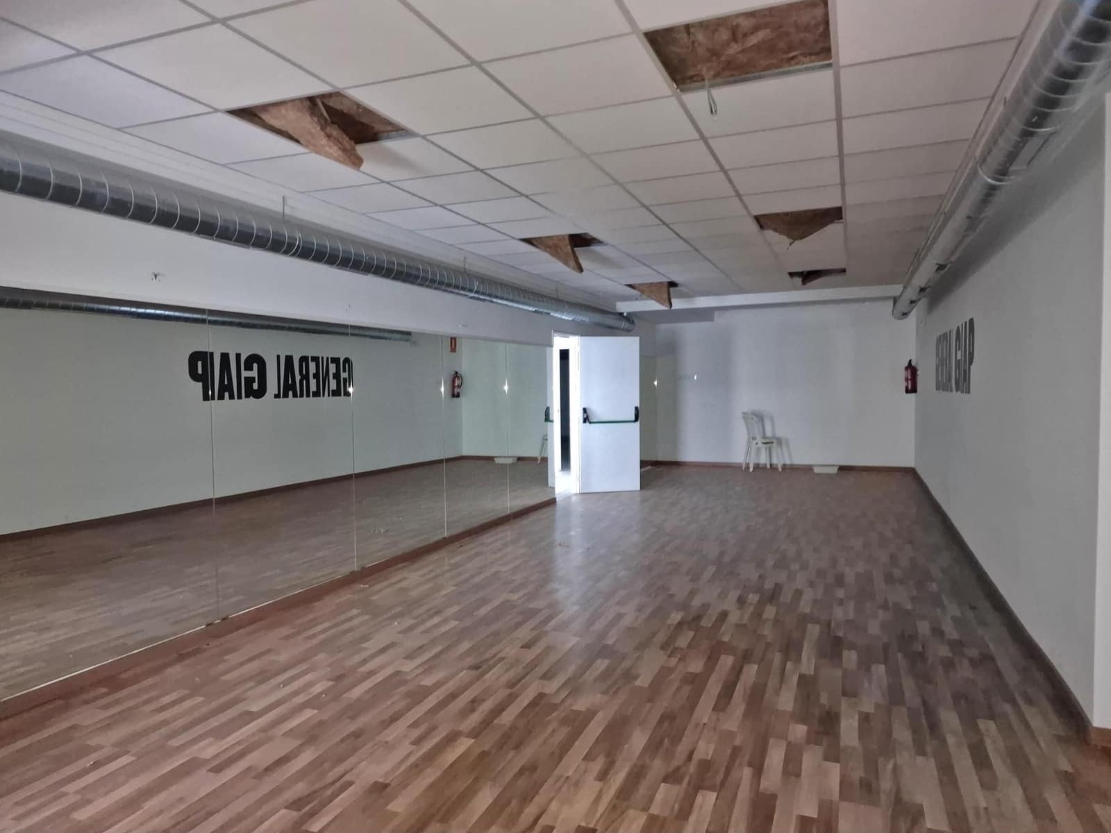 Commercial for rent in Sant Cugat del Valles - € 5,800 (Ref: 9274951)