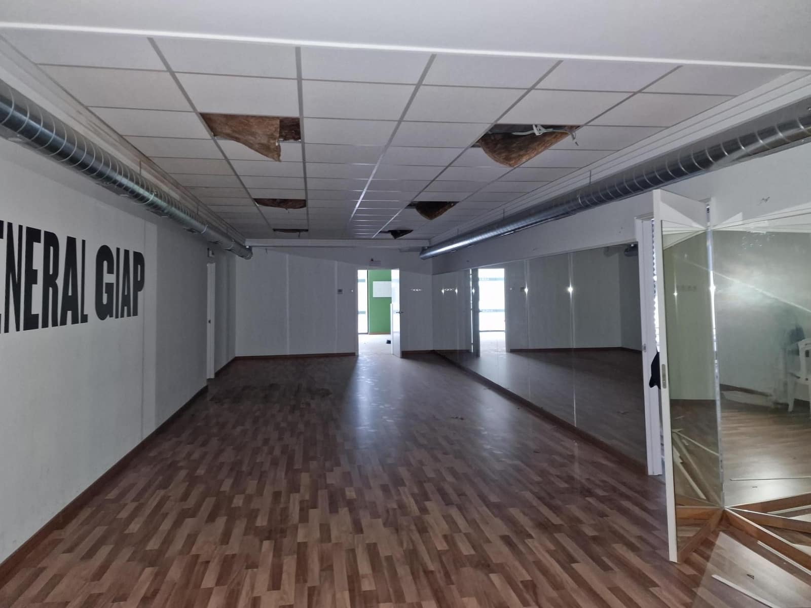 Commercial for rent in Sant Cugat del Valles - € 5,800 (Ref: 9274951)