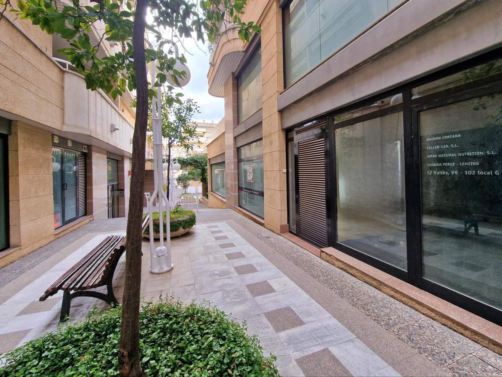 Komercyjne do wynajęcia w Sant Cugat del Valles - 2 400 € (Ref: 9274954)