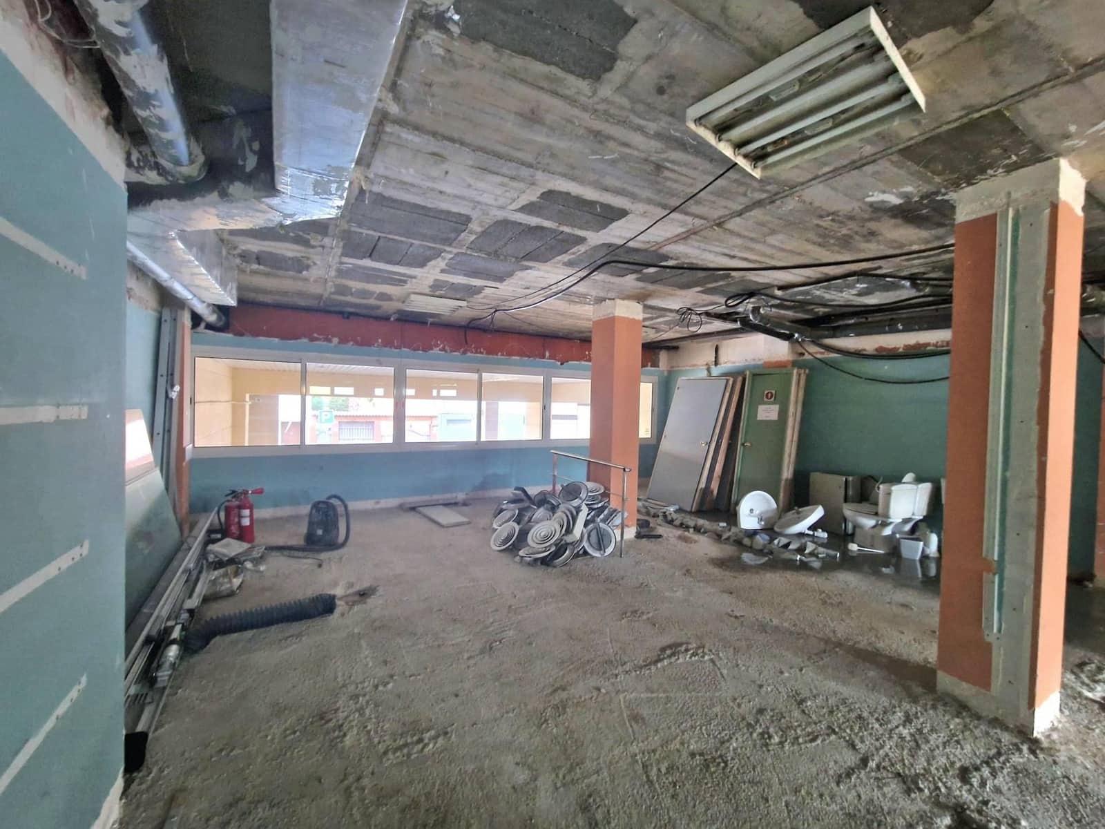 Komercyjne do wynajęcia w Sant Cugat del Valles - 2 400 € (Ref: 9274954)