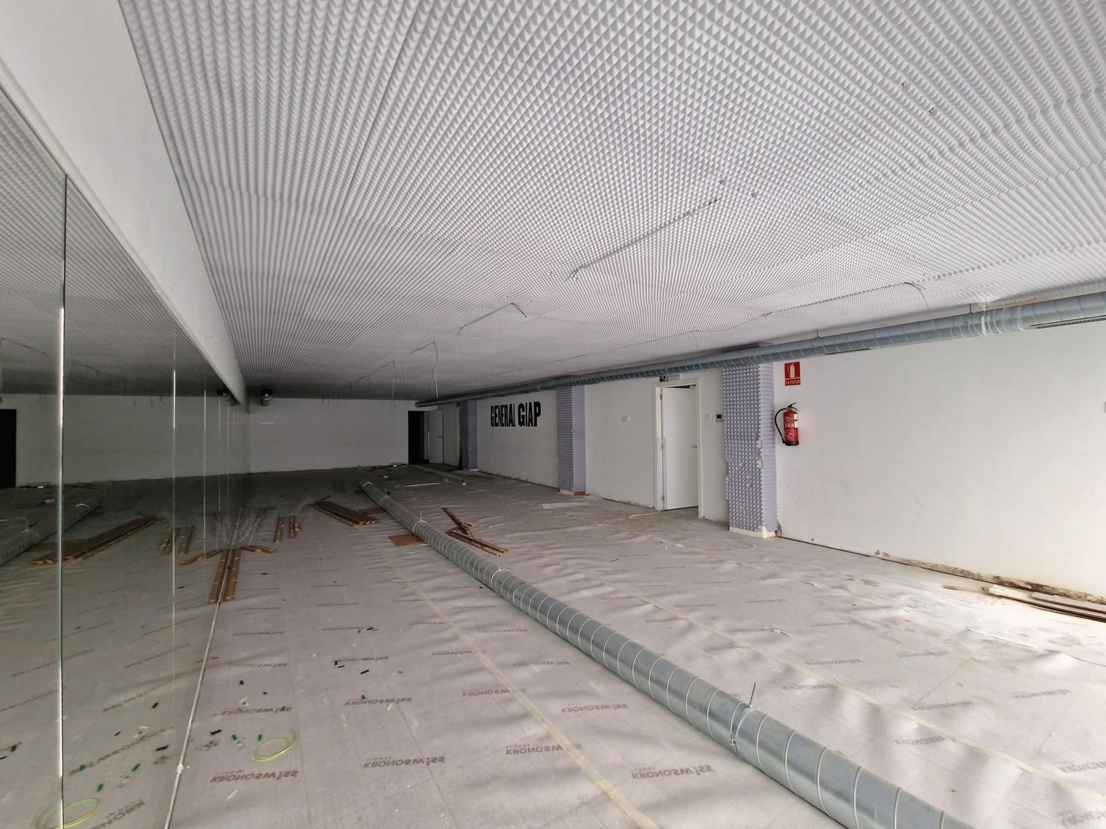 Komercyjne do wynajęcia w Sant Cugat del Valles - 3 400 € (Ref: 9274955)