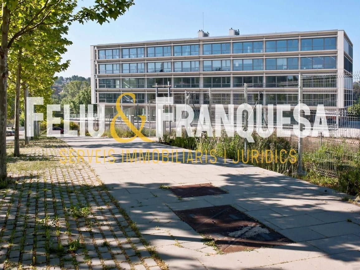 Garage til salg i Sant Cugat del Valles - € 10.000 (Ref: 9274958)