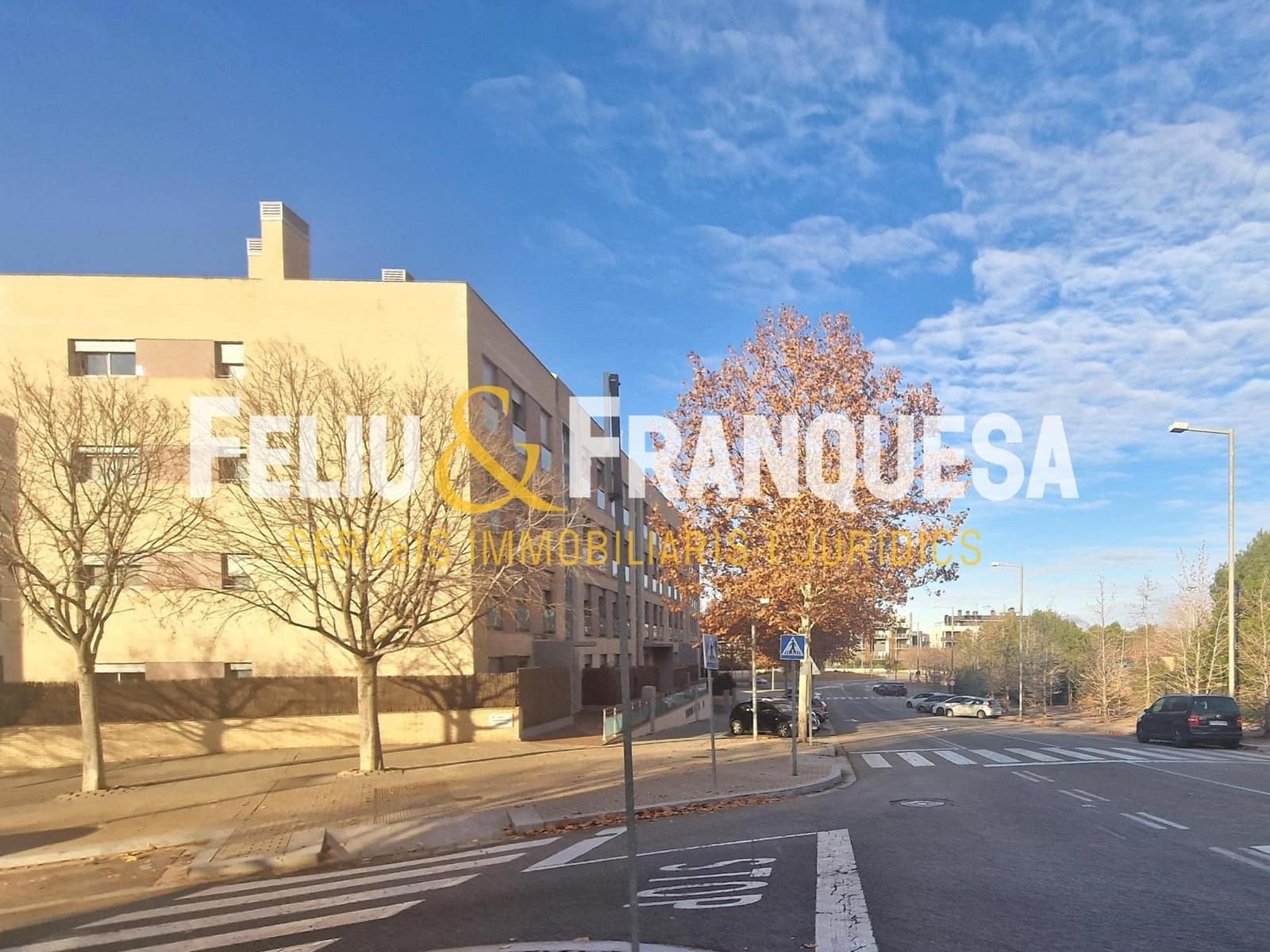 Garage til salg i Sant Cugat del Valles - € 10.000 (Ref: 9274960)