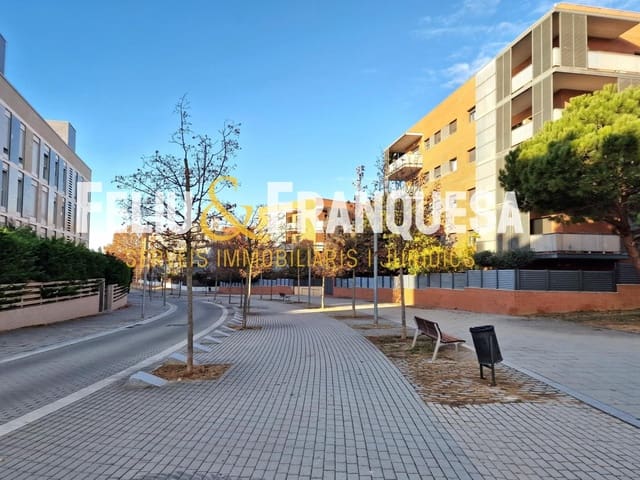 Garage til salg i Mira-Sol, Sant Cugat del Vallès - € 10.000 (Ref: 9274960)