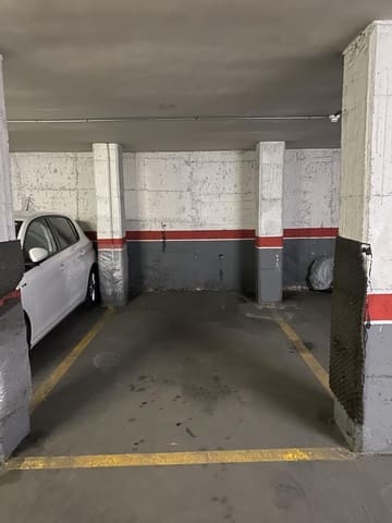 Garage til salg i Sant Cugat del Vallès - € 12.000 (Ref: 9274961)