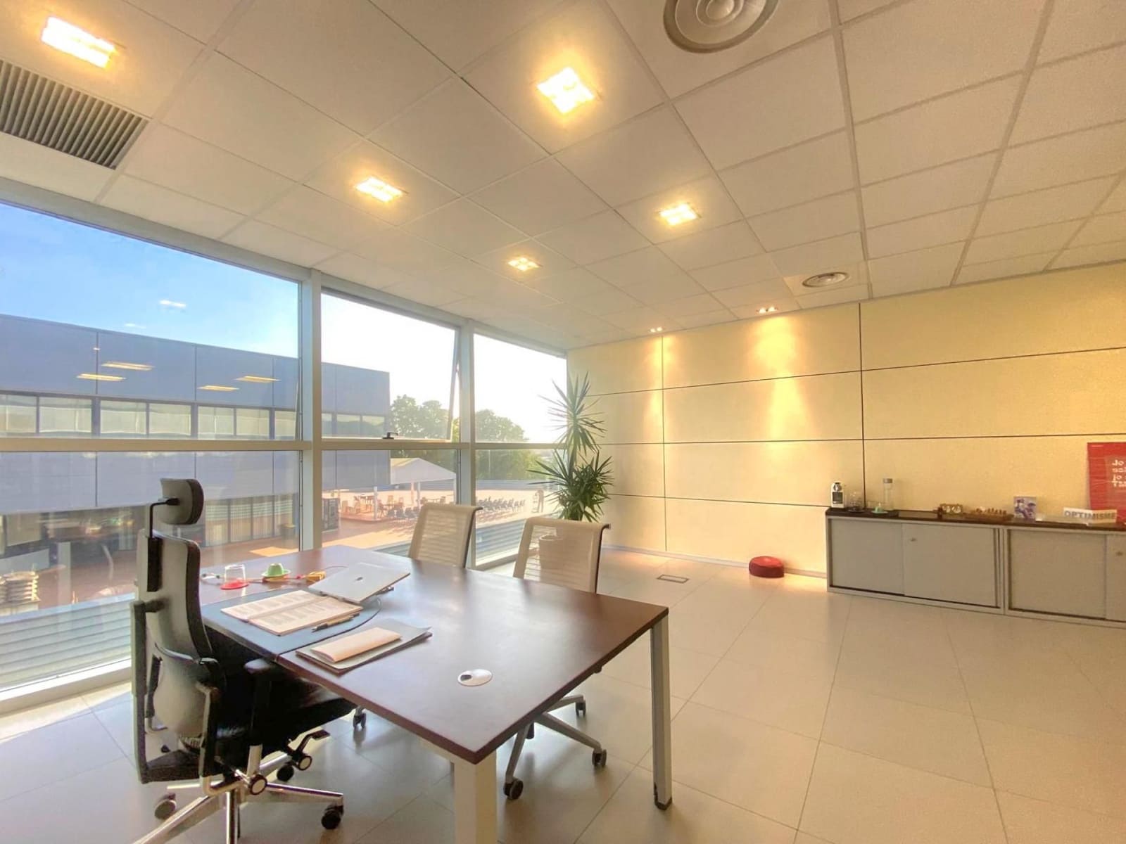 Bureau à vendre à Sant Cugat del Valles - 270 000 € (Ref: 9274963)