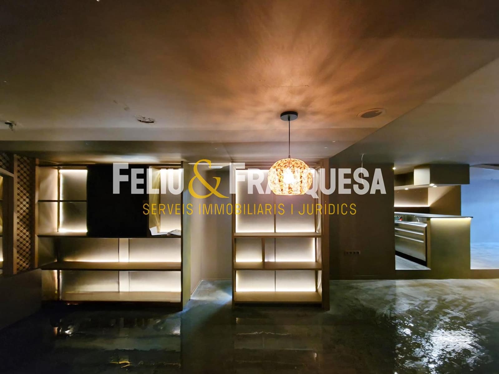 Kaupallinen vuokrattavana paikassa Sant Cugat del Valles - 1 600 € (Ref: 9283017)