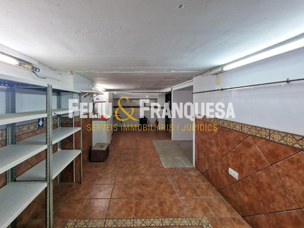Local Comercial en Sant Cugat del Vallès en alquiler - 1.500 € (Ref: 9283017)