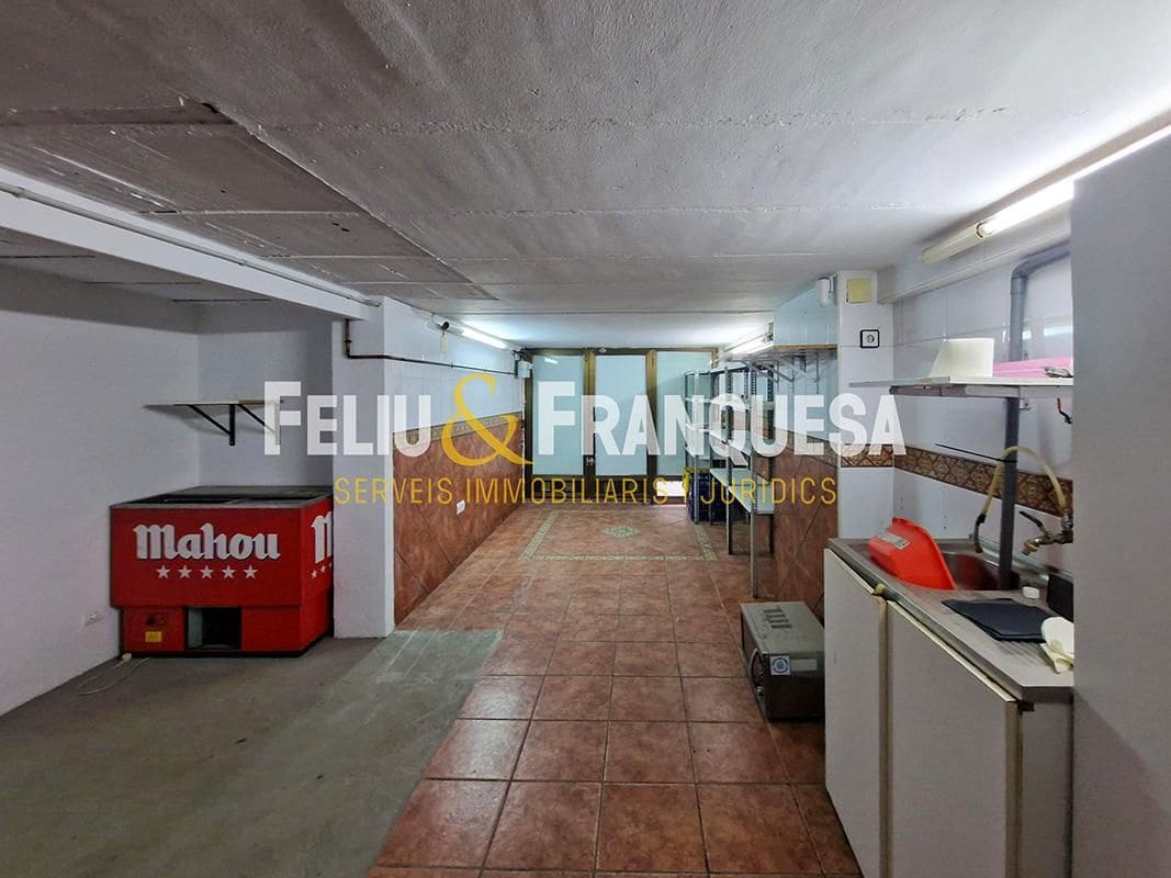 Local Comercial en Sant Cugat del Vallès en alquiler - 1.500 € (Ref: 9283017)