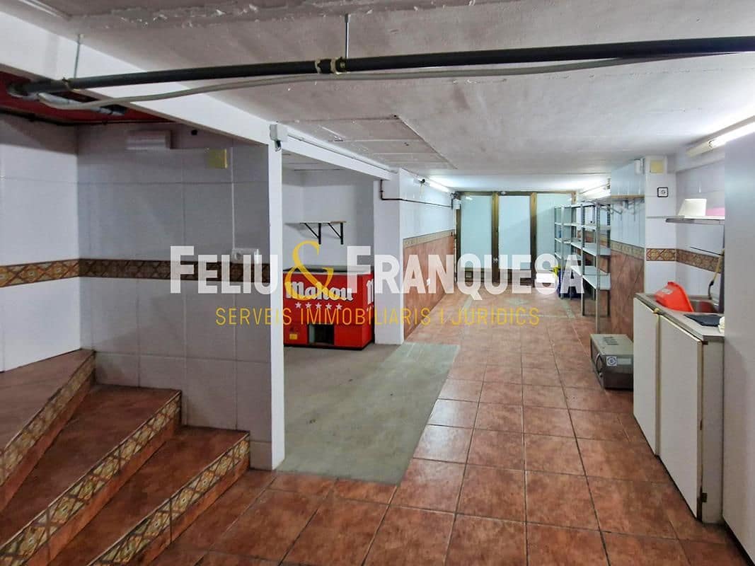 Local Comercial en Sant Cugat del Vallès en alquiler - 1.500 € (Ref: 9283017)