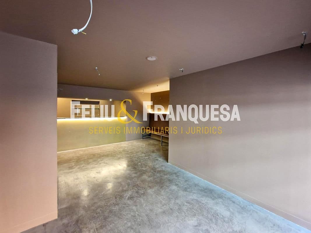 Kommersiell til salgs i Sant Cugat del Valles - € 260 000 (Ref: 9283019)