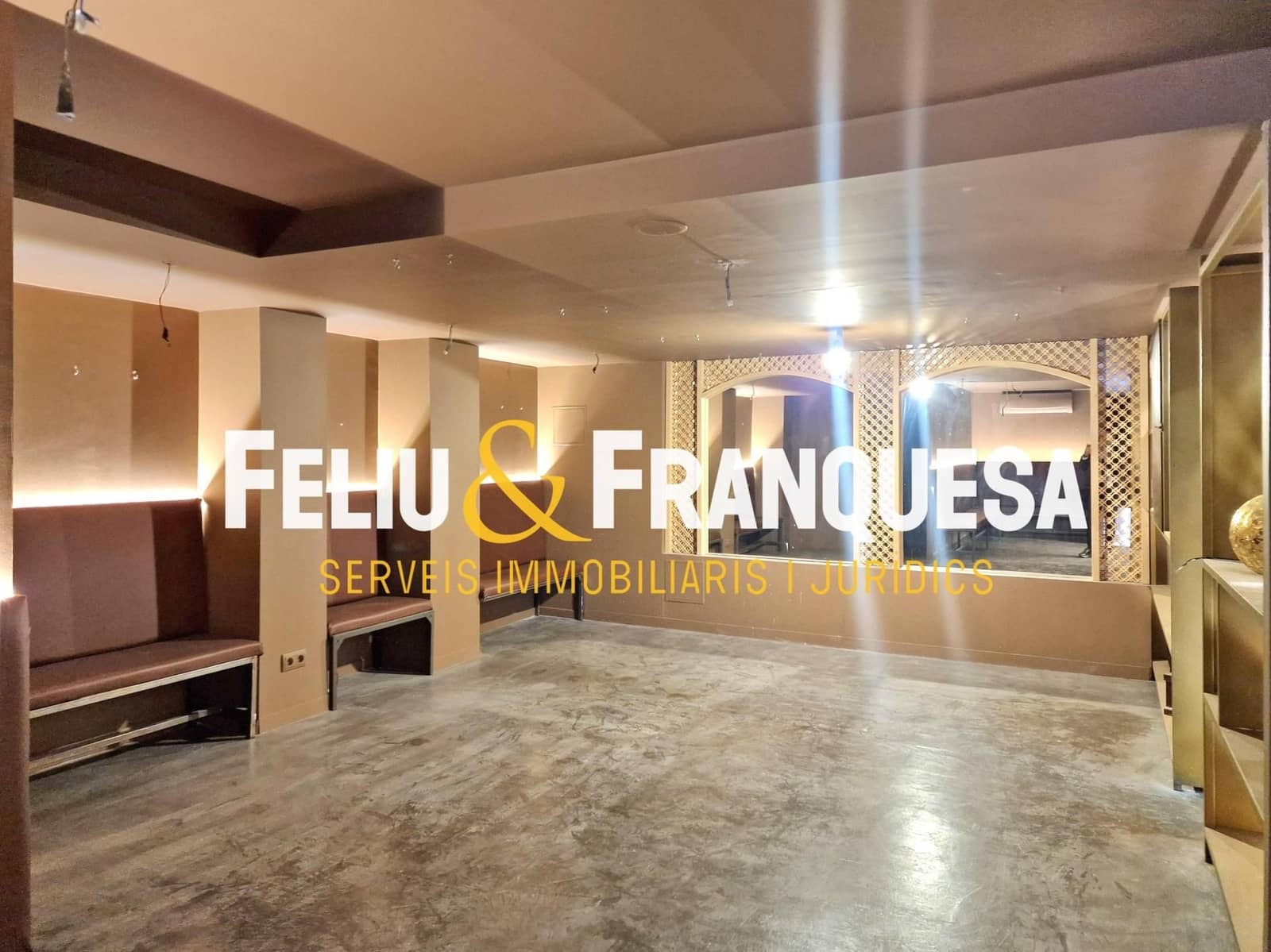 Commercial for sale in Sant Cugat del Valles - € 260,000 (Ref: 9283019)