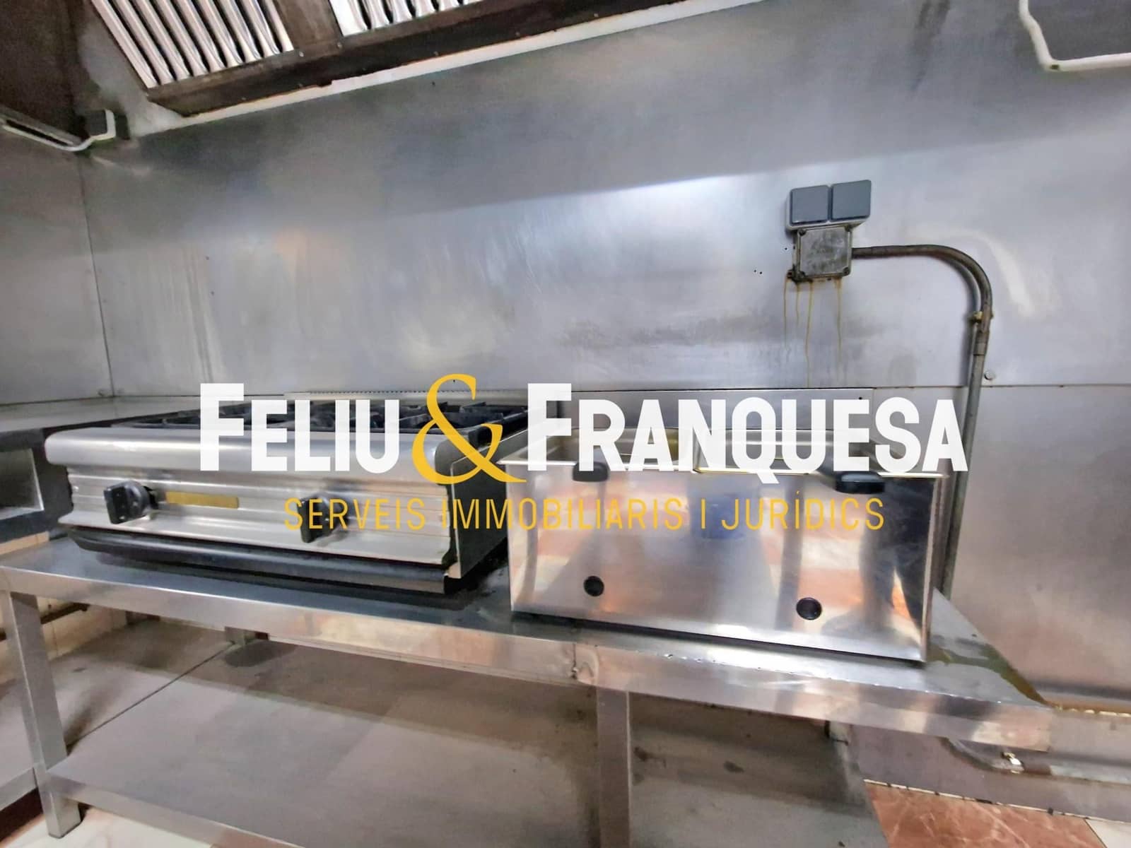 Commercial for sale in Sant Cugat del Valles - € 260,000 (Ref: 9283019)