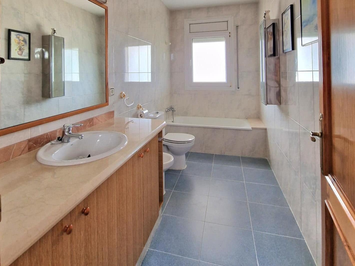 7 bedroom Villa for sale in Begues with garage - € 745,000 (Ref: 9301959)