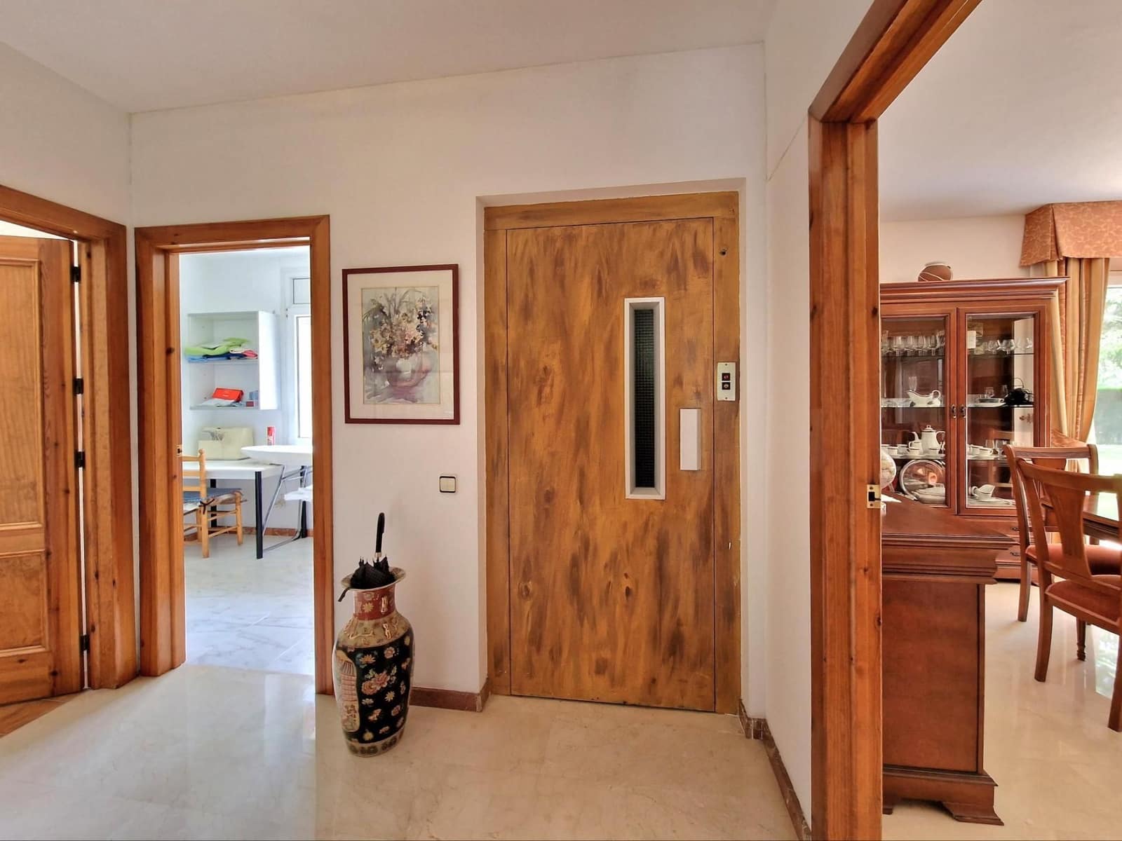 7 bedroom Villa for sale in Begues with garage - € 745,000 (Ref: 9301959)