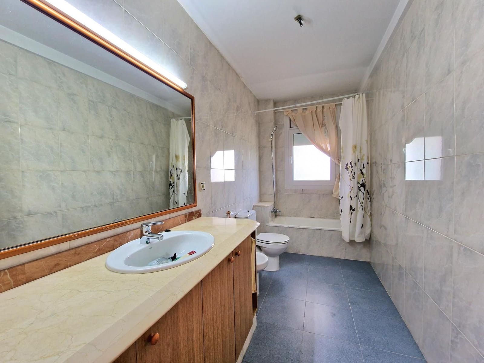 7 bedroom Villa for sale in Begues with garage - € 745,000 (Ref: 9301959)