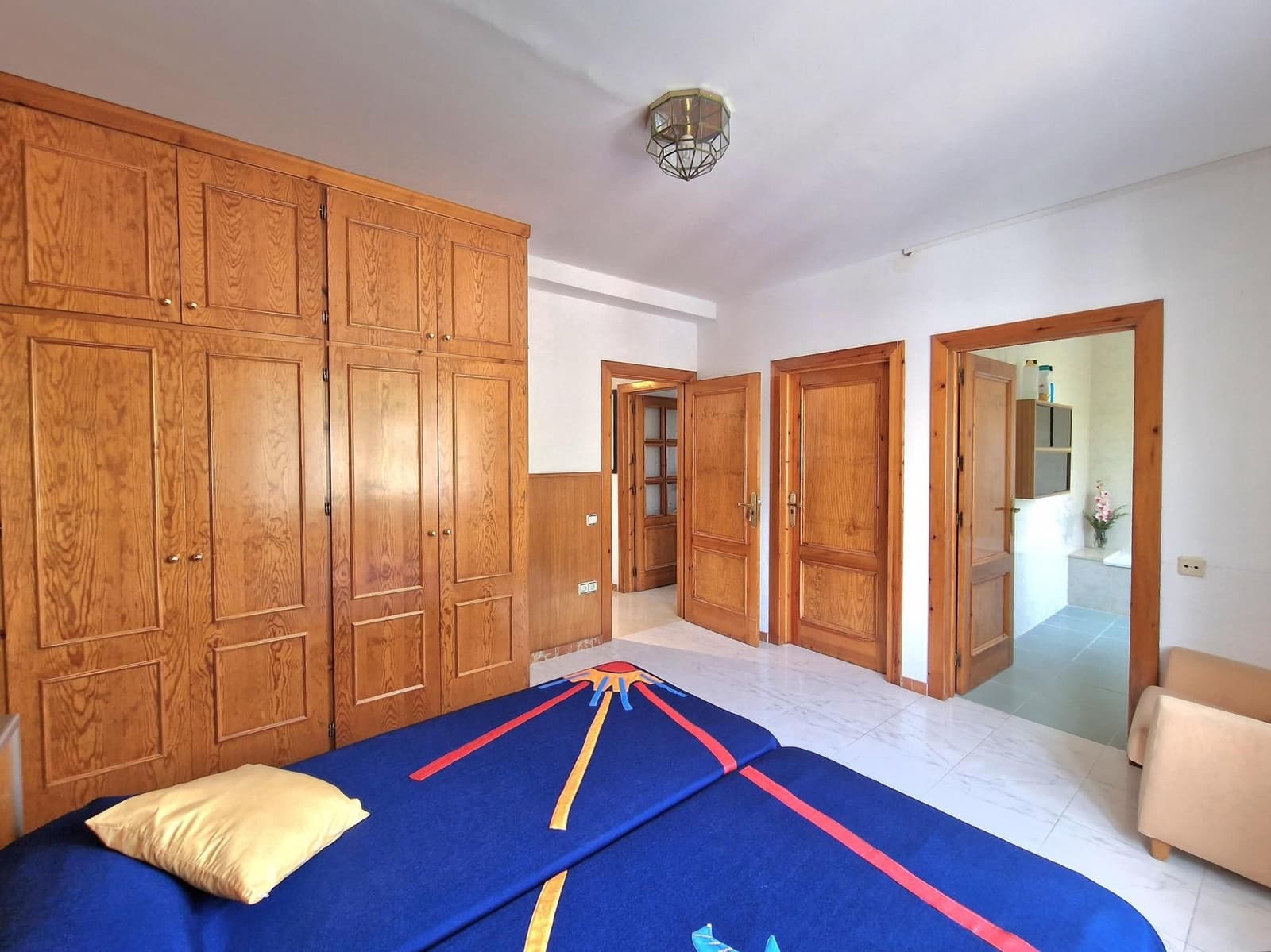 7 bedroom Villa for sale in Begues with garage - € 745,000 (Ref: 9301959)