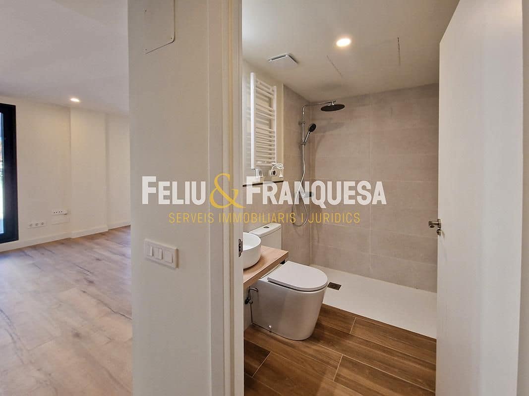 3 bedroom Penthouse for sale in Terrassa with pool - € 349,000 (Ref: 9346590)