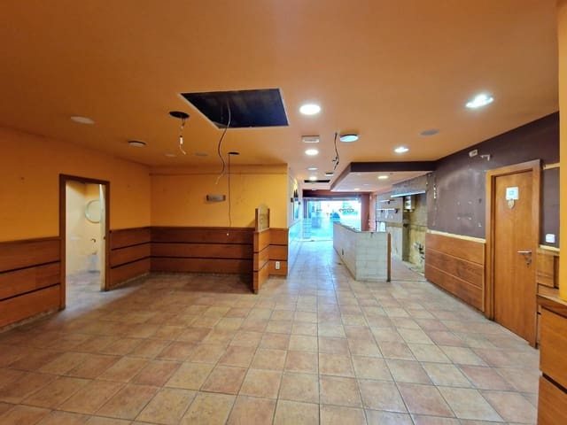 Commerciale da affittare in Sant Cugat del Vallès - 1.300 € (Rif: 9396818)