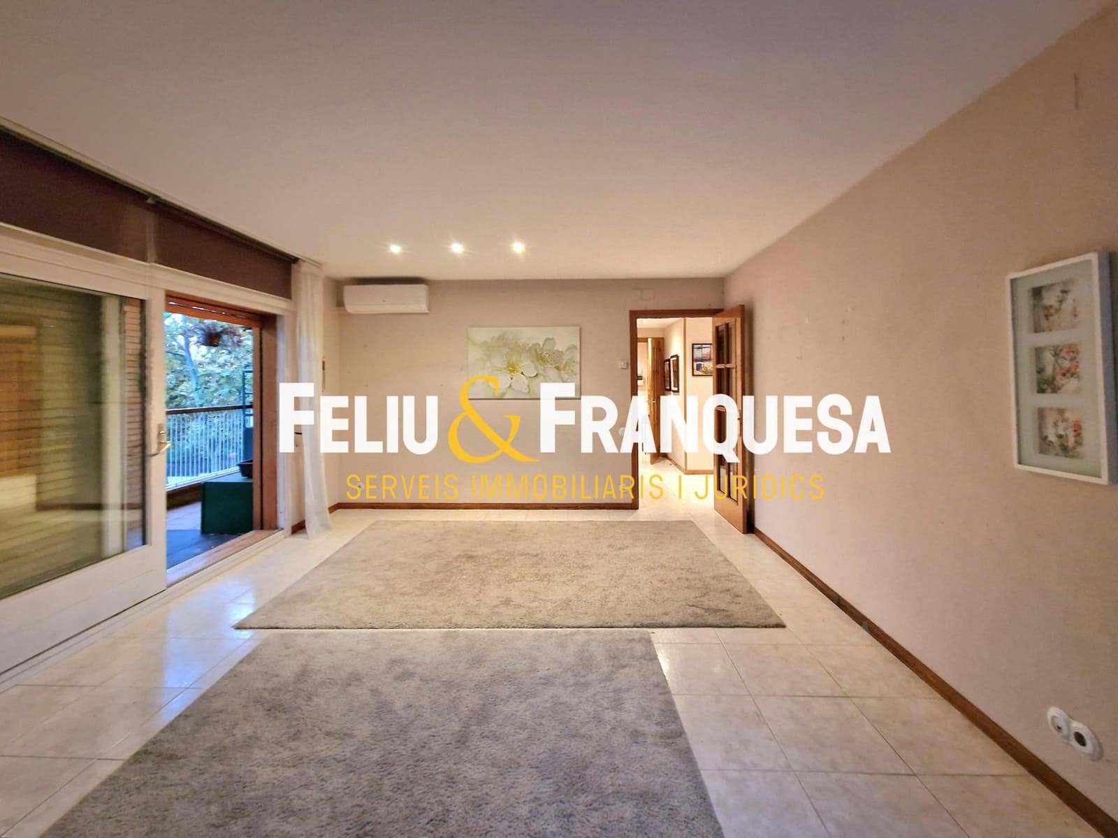 4 bedroom Flat for sale in Sant Cugat del Valles with garage - € 699,000 (Ref: 9401016)