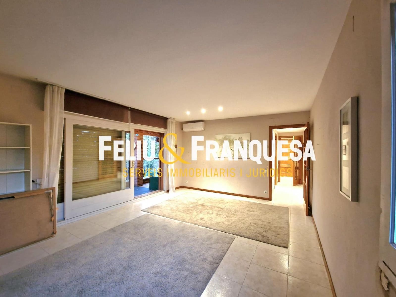 4 bedroom Flat for sale in Sant Cugat del Valles with garage - € 699,000 (Ref: 9401016)