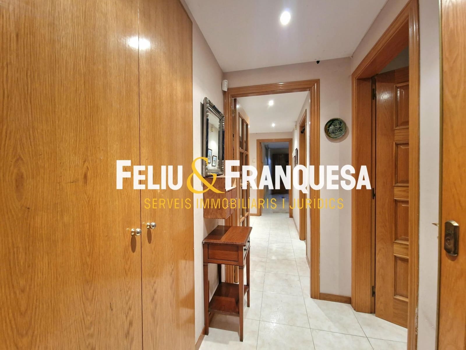 4 bedroom Flat for sale in Sant Cugat del Valles with garage - € 699,000 (Ref: 9401016)