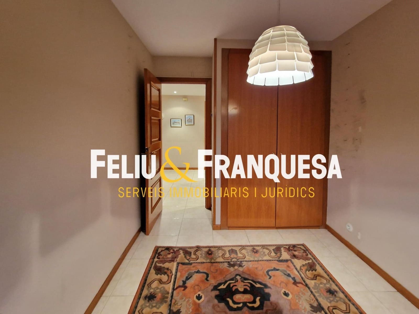 4 bedroom Flat for sale in Sant Cugat del Valles with garage - € 699,000 (Ref: 9401016)