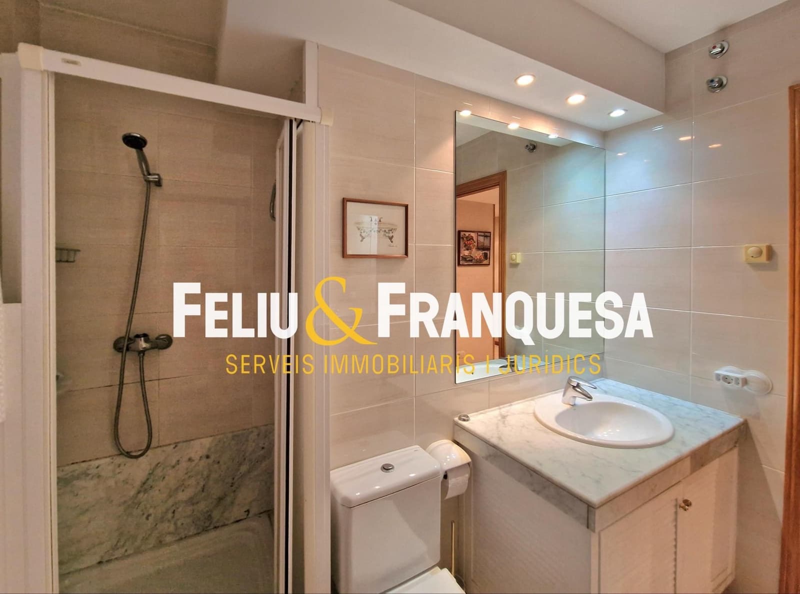 4 bedroom Flat for sale in Sant Cugat del Valles with garage - € 699,000 (Ref: 9401016)