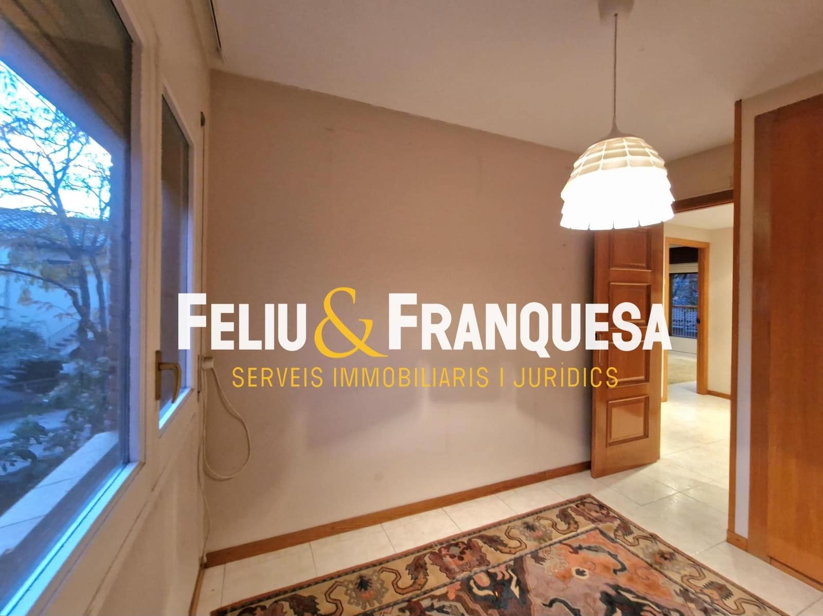 4 bedroom Flat for sale in Sant Cugat del Valles with garage - € 699,000 (Ref: 9401016)
