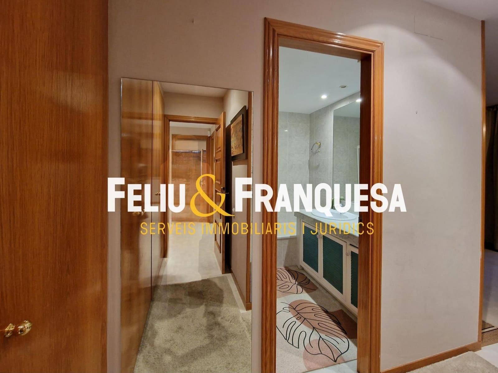 4 bedroom Flat for sale in Sant Cugat del Valles with garage - € 699,000 (Ref: 9401016)