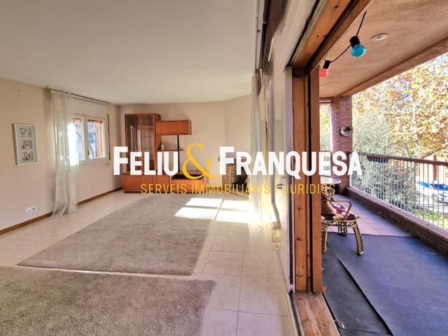 4 makuuhuone Asunto myytävänä paikassa Sant Cugat del Vallès mukana 
autotalli - 699 000 € (Ref: 9401016)